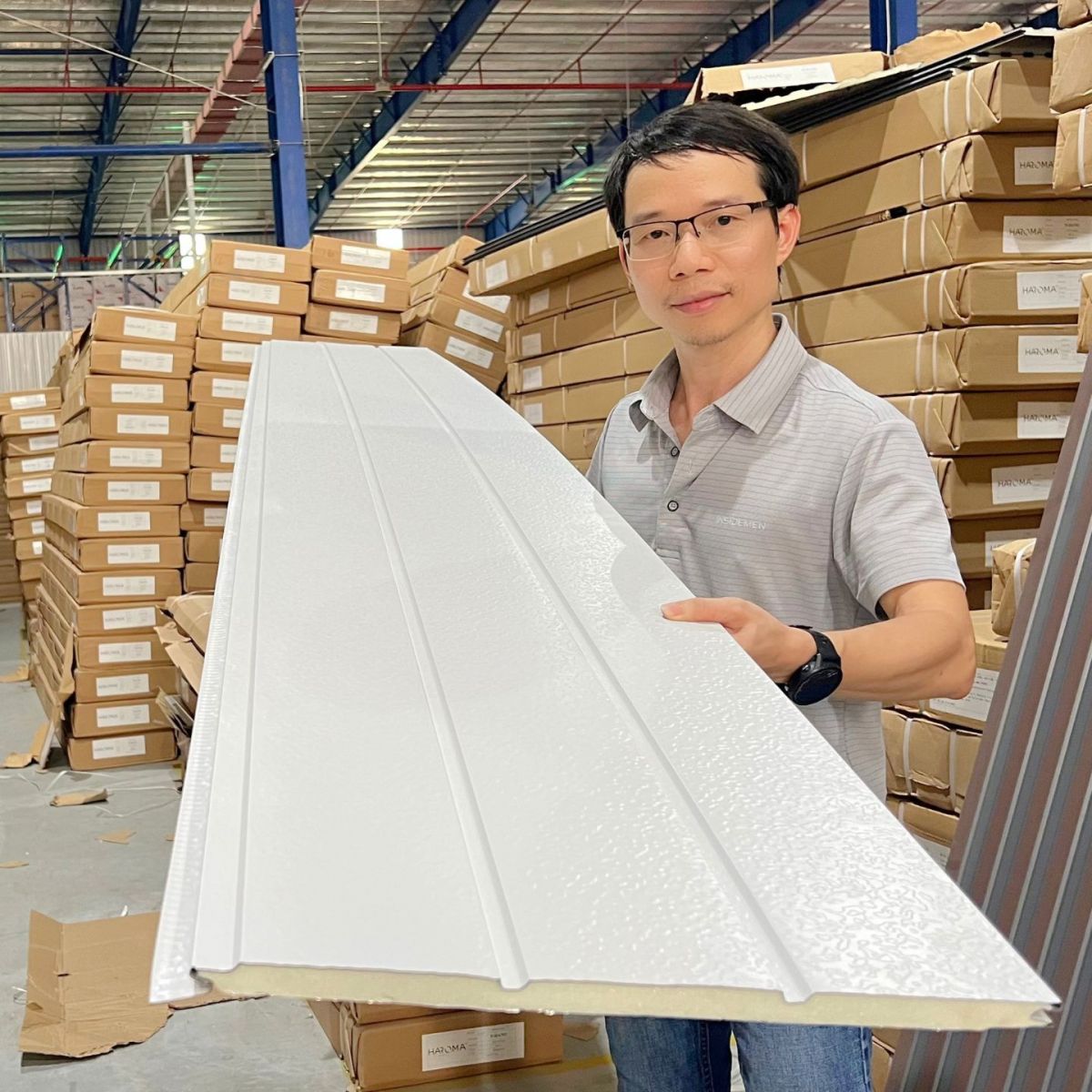 Những câu hỏi thường gặp về tấm panel tôn xốp