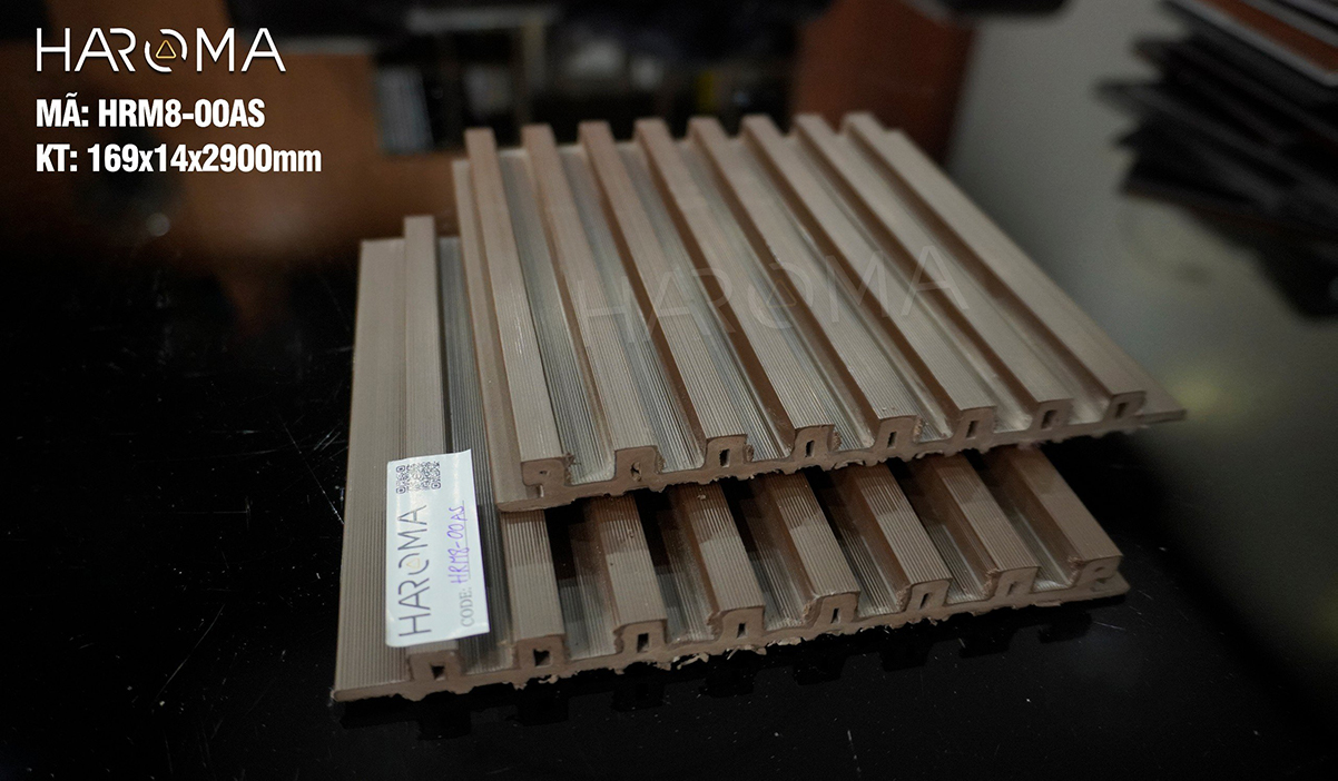 Tấm nhựa ốp tường nano có ốp tường ngoài trời được không?