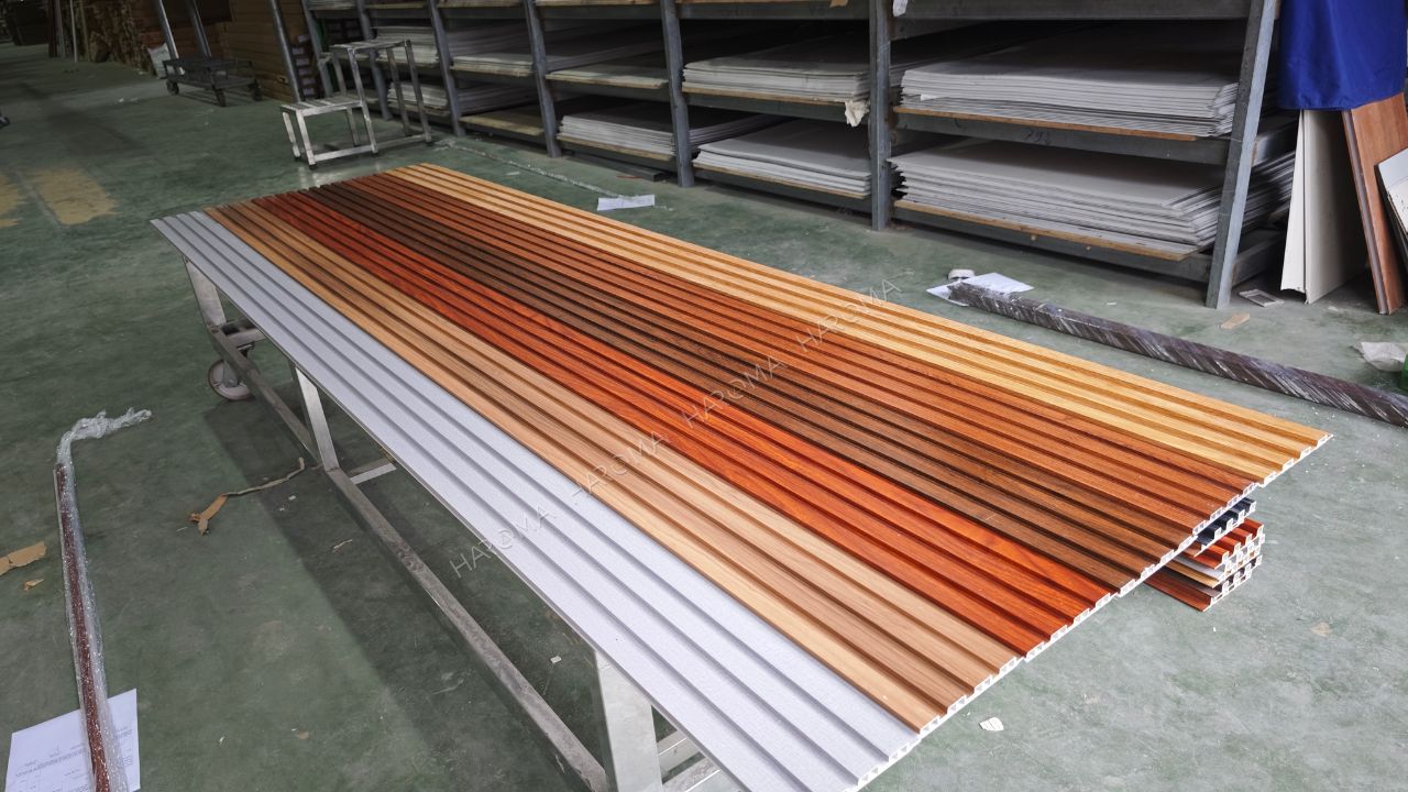 Mua tấm ốp lam sóng tại Hà Nội - Địa chỉ nào uy tín nhất hiện nay? Haroma