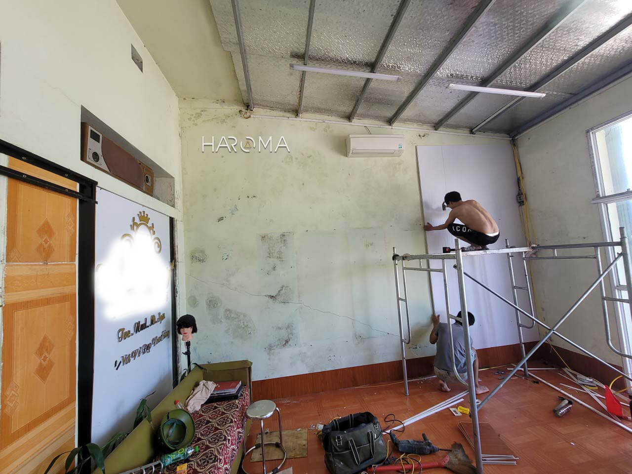 5 tình trạng tường thường gặp khi ốp tấm nhựa nano