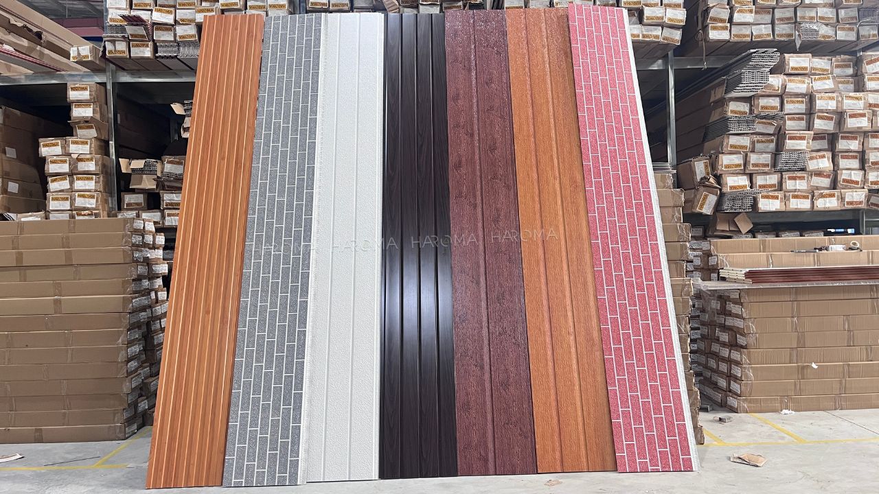 Báo giá tấm panel tôn xốp Haroma cập nhật mới nhất thời điểm cuối năm cho công trình
