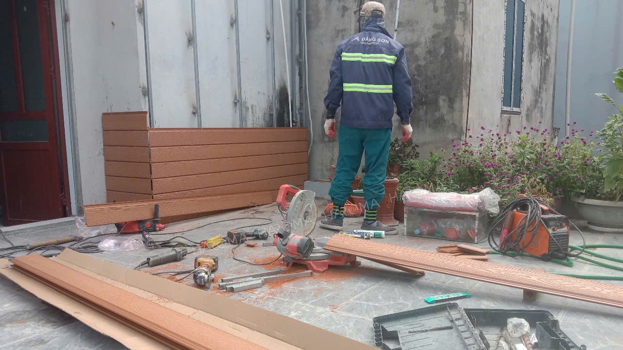 Nên chọn nhà cung cấp gỗ nhựa ngoài trời tại Điện Biên nào uy tín?