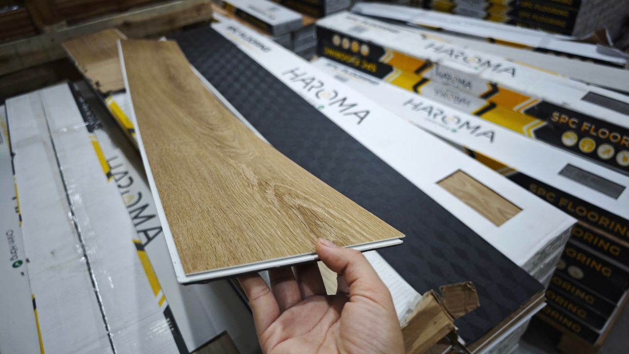 Nhận báo giá sàn nhựa hôm nay với chính sách ưu đãi đặc biệt hấp dẫn