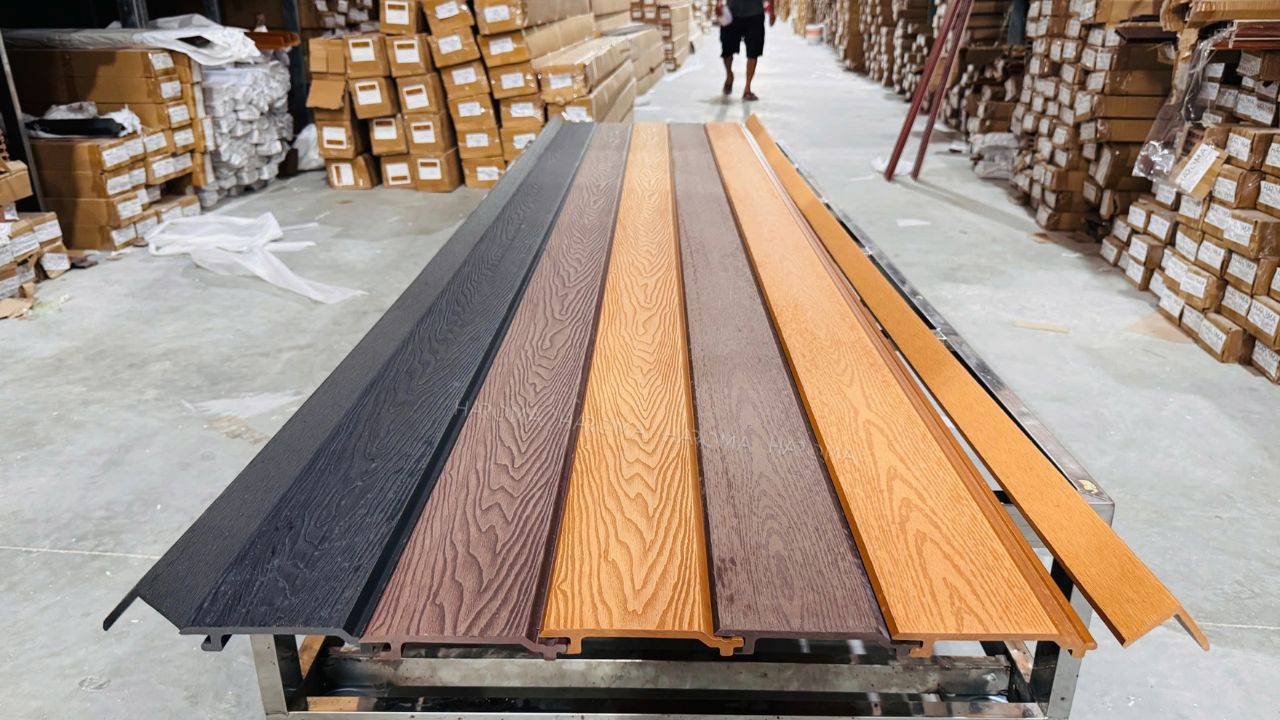 Cập nhật mới nhất báo giá tấm ốp ngoài trời cuối năm 2025