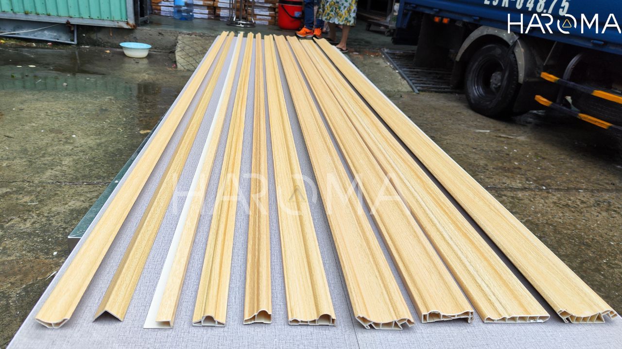 6 phụ kiện hoàn thiện ốp tường, trần nhựa chuẩn đẹp 2025