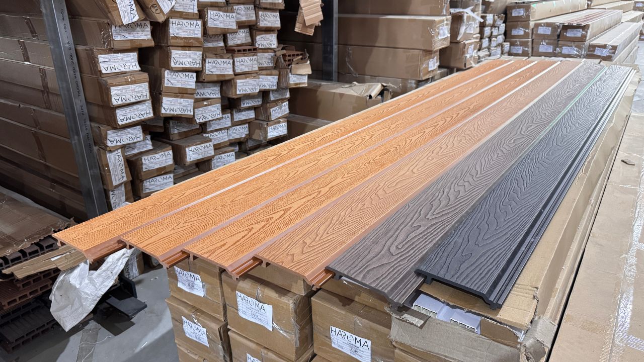 Thi công cổng gỗ nhựa đúng kỹ thuật – 4 chi tiết bắt buộc phải biết để không tốn tiền oan