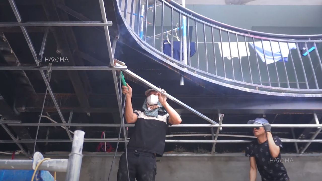 Xu Hướng Vật Liệu Ngoại Thất 2026: Lam Sóng Ngoài Trời Có Đáng Tiền Như Lời Đồn