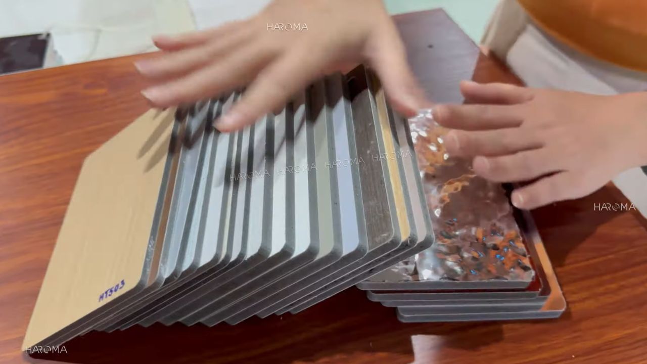 Full bộ màu tấm ốp than tre và báo giá mới nhất tại tổng kho