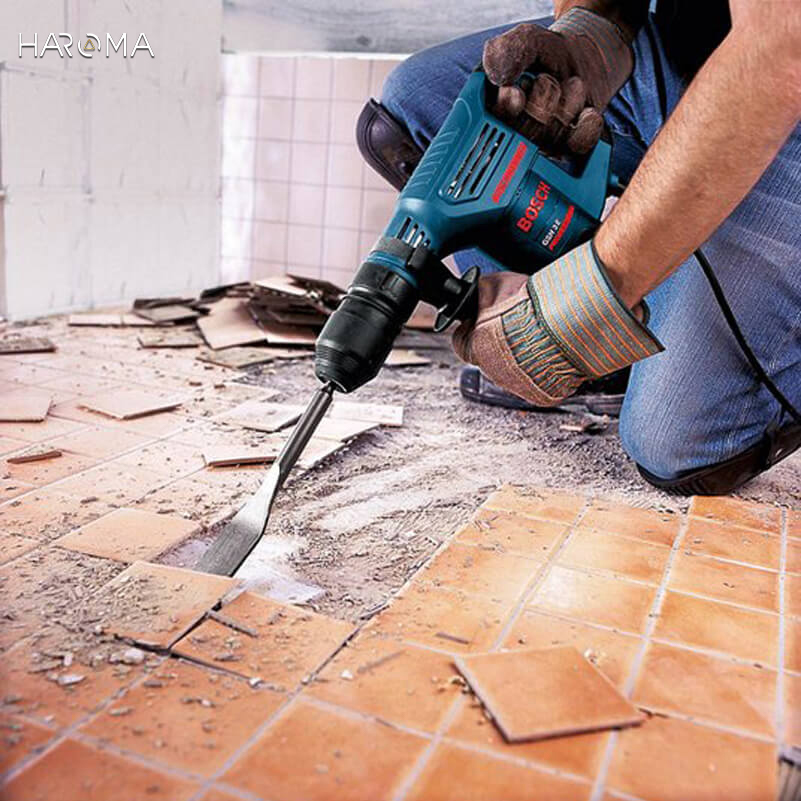Chi phí vệ sinh cải tạo sàn nhà cũ ảnh hưởng đến giá sàn nhựa