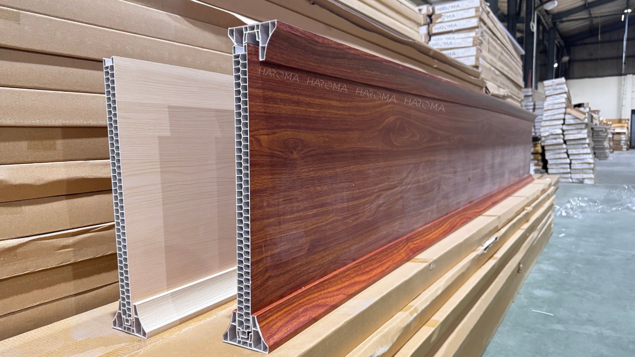 Cách thi công vách ngăn nhựa 2 mặt tạo phòng đôi có cửa bền đẹp, tiết kiệm không gian